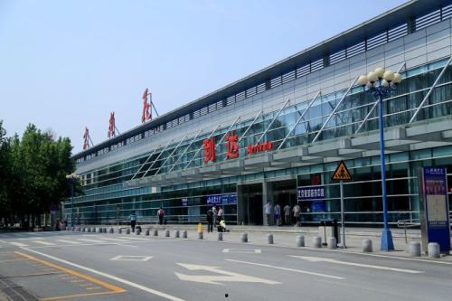 郑州东站吃瓜视频,一场意外引发的全民围观-第3张图片-国产精品黑料吃瓜网曝