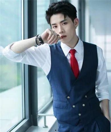 吃瓜爱豆冰冰-第3张图片-国产精品黑料吃瓜网曝