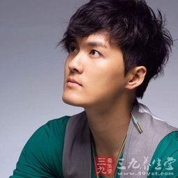 王浩偷香窃玉吃瓜,吃瓜群众热议-第2张图片-国产精品黑料吃瓜网曝