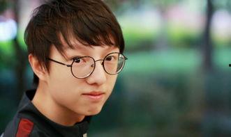 吃瓜的Asher-第2张图片-国产精品黑料吃瓜网曝