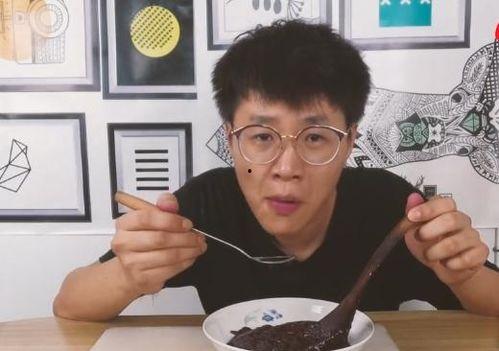 主播吃瓜糖,揭秘娱乐圈幕后故事-第2张图片-国产精品黑料吃瓜网曝