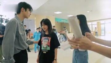 娱乐吃瓜小仔-第1张图片-国产精品黑料吃瓜网曝